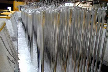 Виды цинковых покрытий для дорожных металлических конструкций