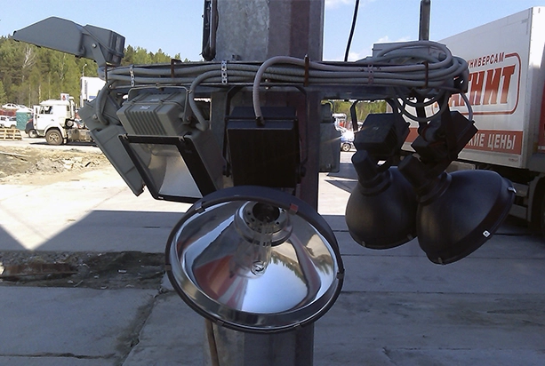 Мачты освещения ВМО-20 <br />
Первоуральск, п. Новоалексеевское